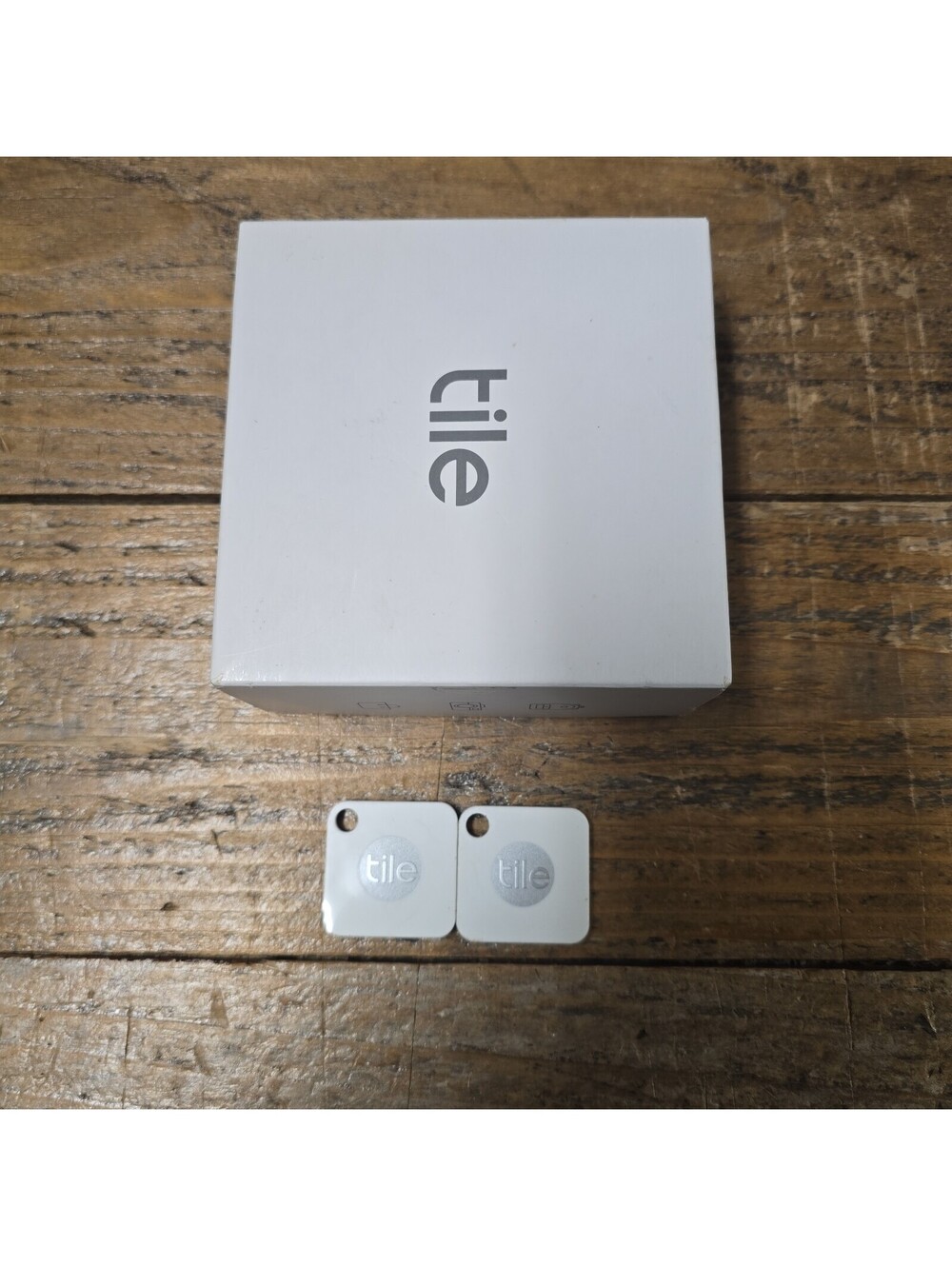 Tile Mate Bluetooth Tracker Phone Wallet Anything Finder (2-Pack) - Brand New